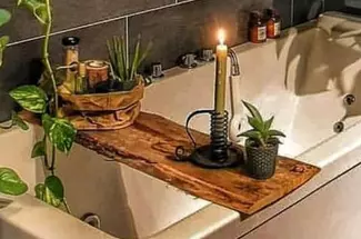 Badewannenablage aus Holz